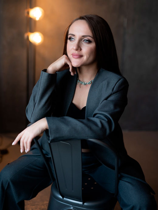 Елена Страх — ведущая свадеб